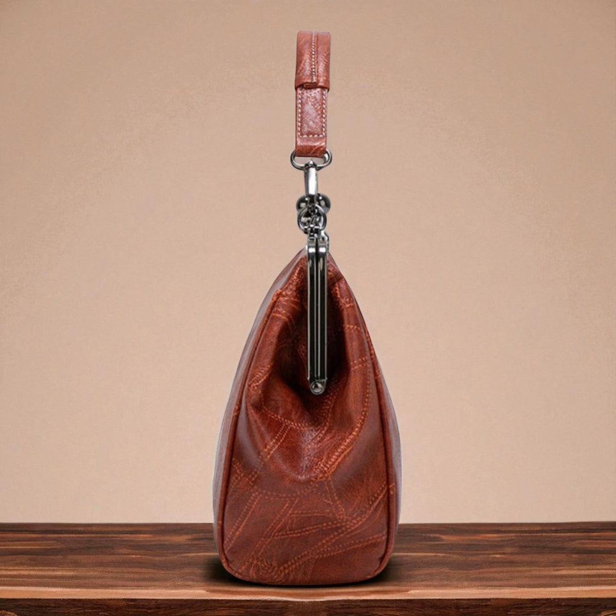 Borsa vintage con chiusura a scatto