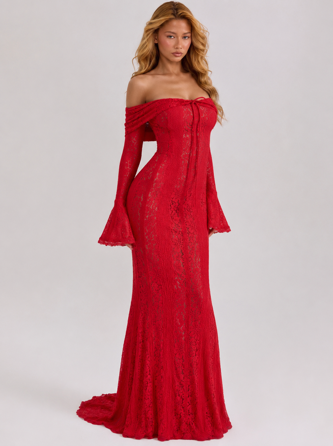 Abito Maxi di Pizzo Etereo